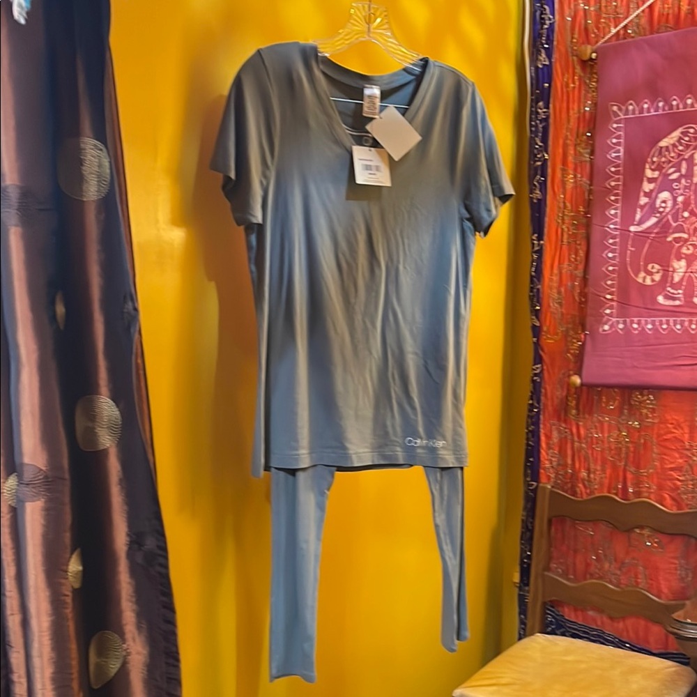 Calvin Klein Slate Blue Loungewear Top and Leggings Set